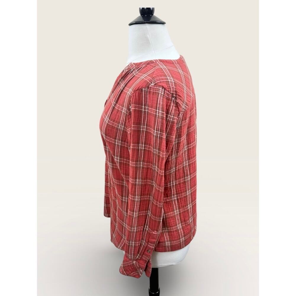Universal Thread Red Plaid Half Button Long Sleev… - image 2
